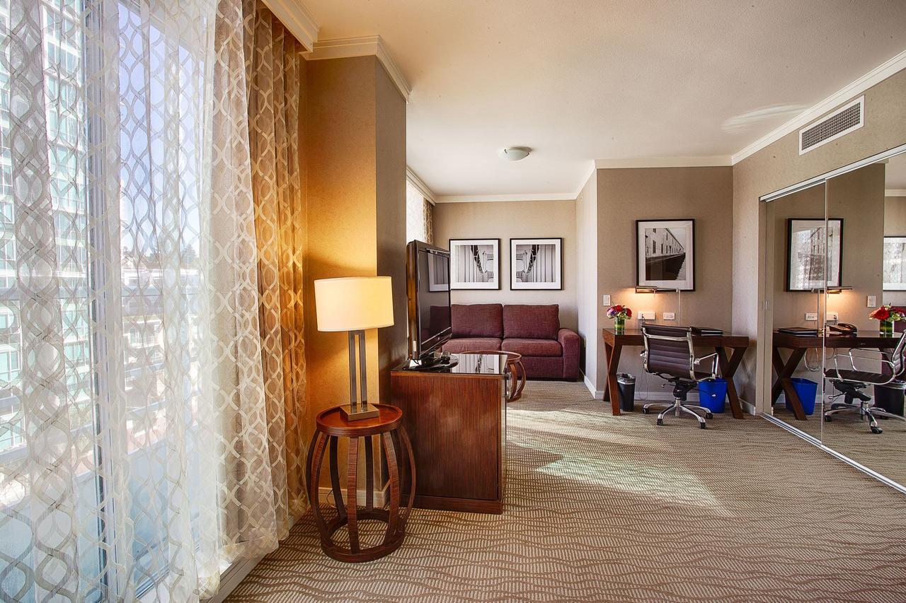Pinnacle At The Pier Hotel 5*